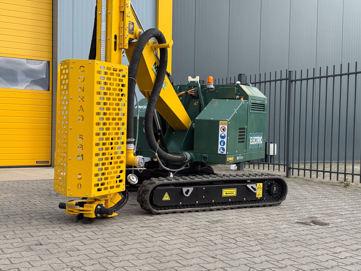 SBM 50 E-6 Spoelboormachine van Conrad Stanen