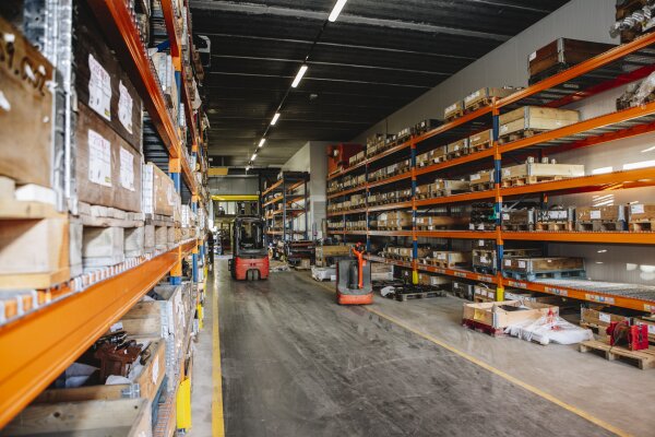 LOGISTIEK MEDEWERKER