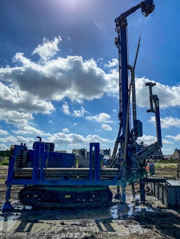 COMBI 300 B - WELL DRILLING